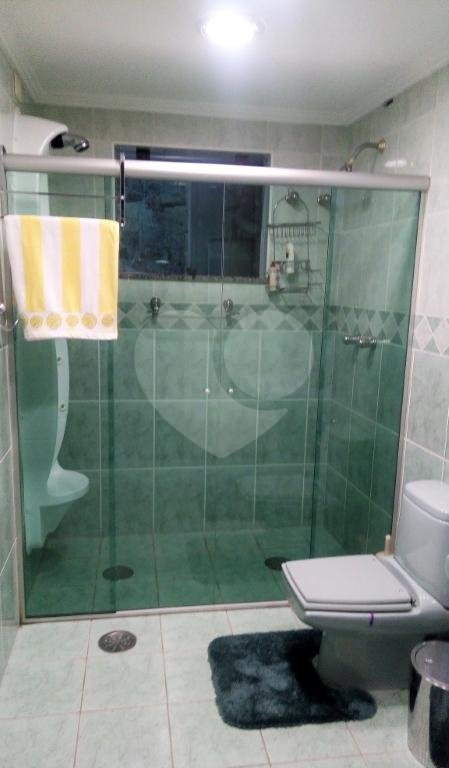 Sobrado à venda com 7 quartos, sendo 6 suítes, em Jardim Franca, São Paulo, SP