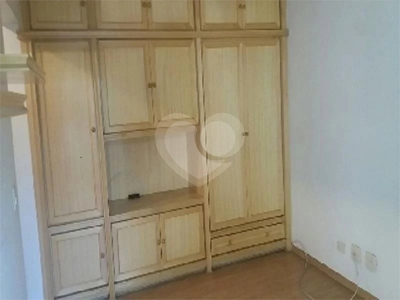 Apartamento à venda com 3 suítes em Aclimação, São Paulo, SP