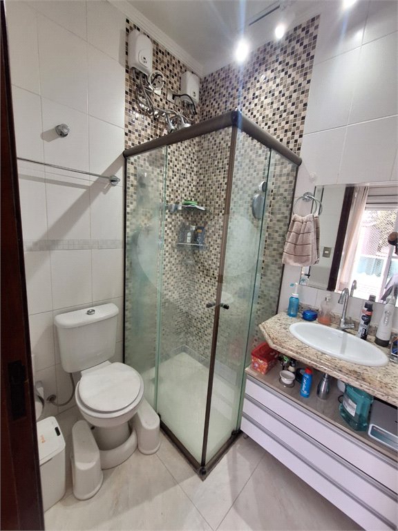 Sobrado à venda com 3 quartos, sendo 1 suíte, em Cupecê, São Paulo, SP