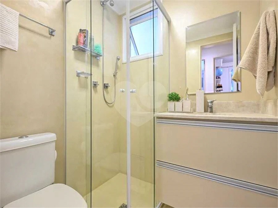 Apartamento à venda com 3 quartos, sendo 1 suíte,  em Vila Andrade, São Paulo, SP