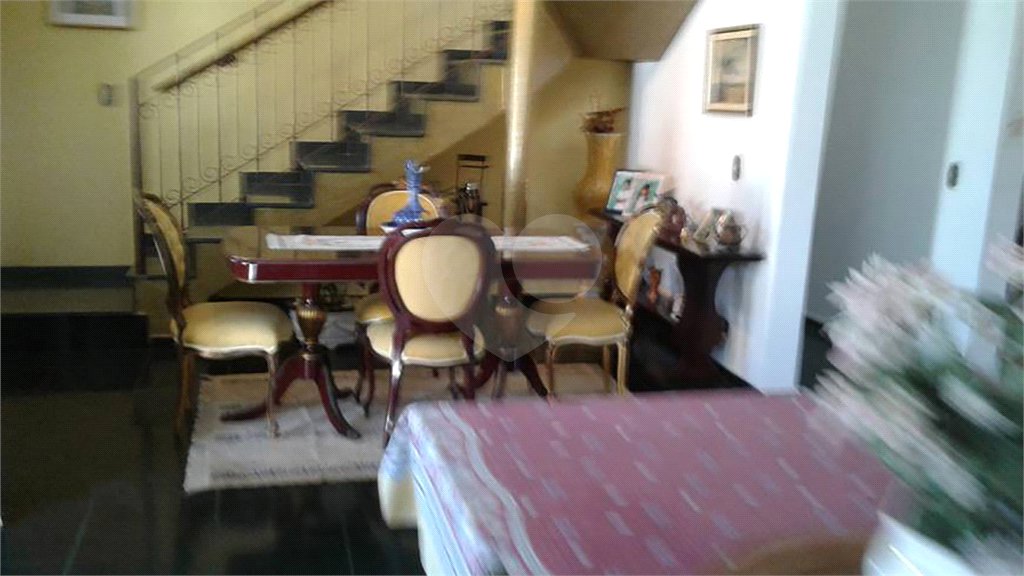 Chácara à venda com 5 quartos, sendo 3 suítes, em Vitória Régia, Atibaia, SP