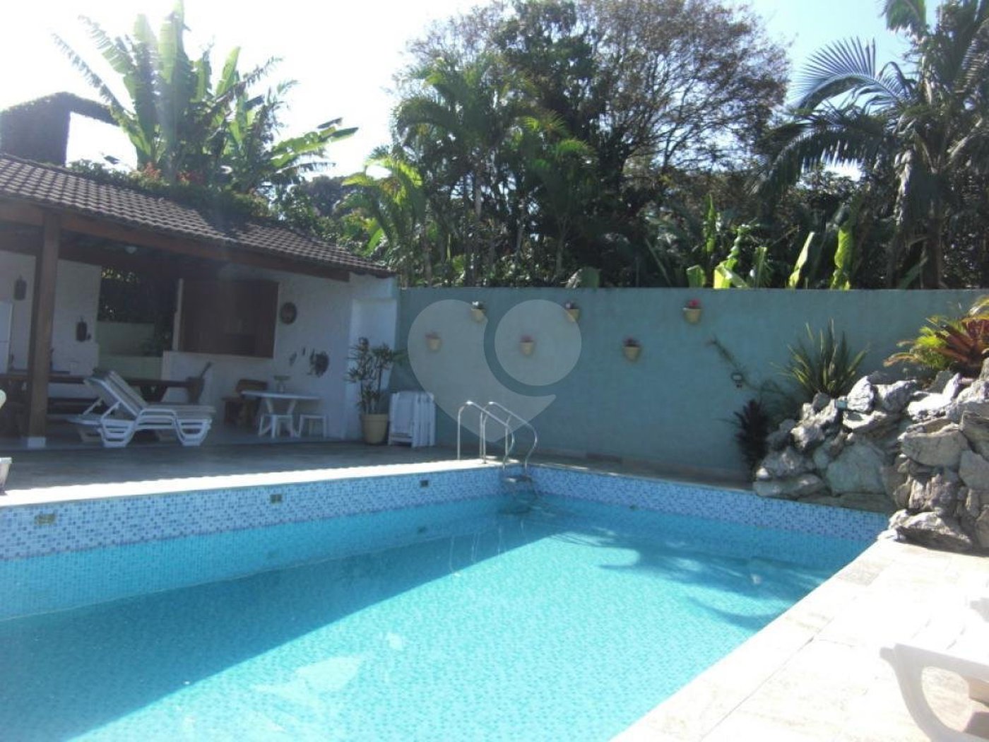 Sobrado à venda com 4 suítes em Horto Florestal, São Paulo, SP