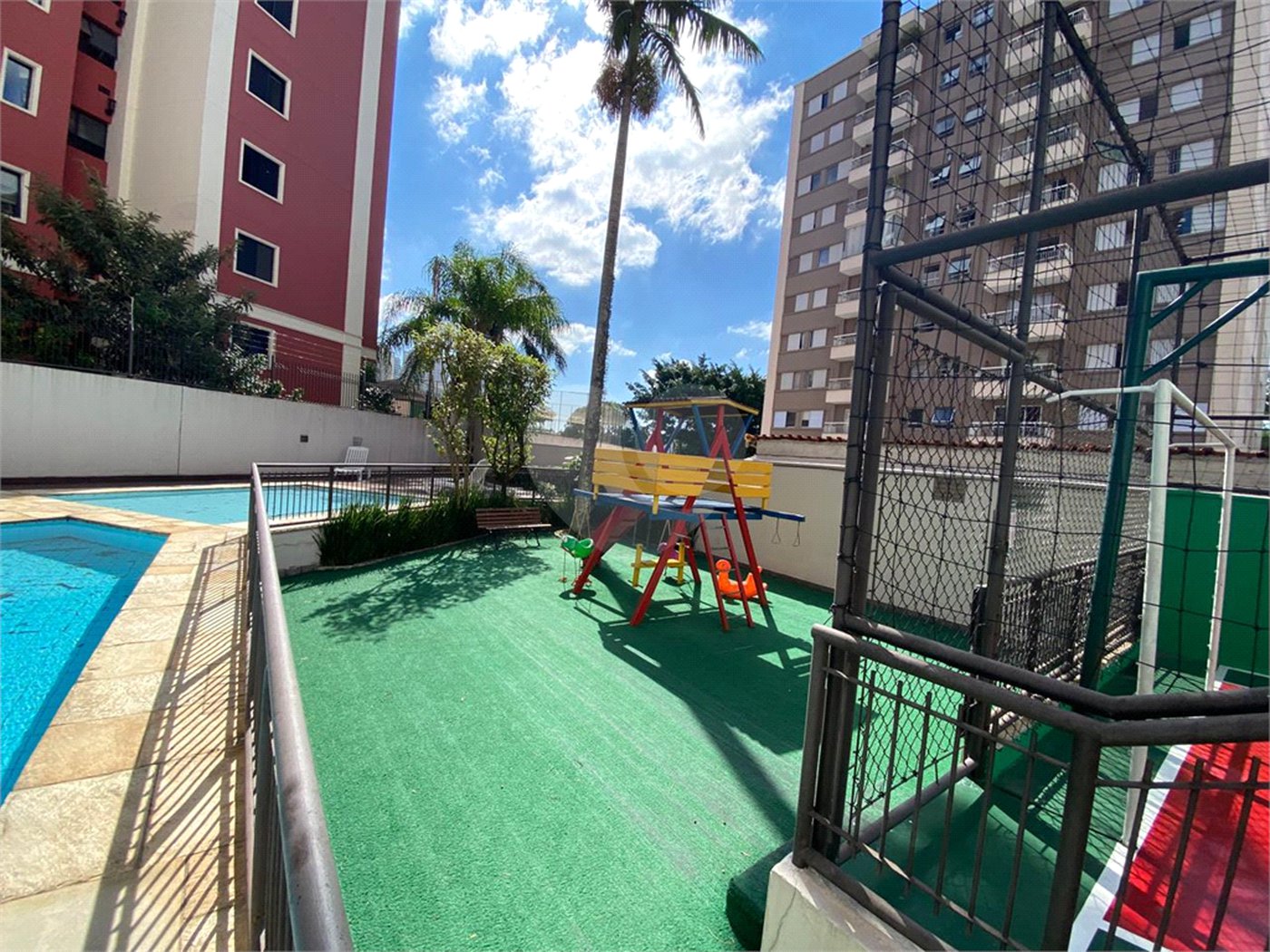 Apartamento à venda com 2 quartos, sendo 1 suíte, em Campo Grande, São Paulo, SP