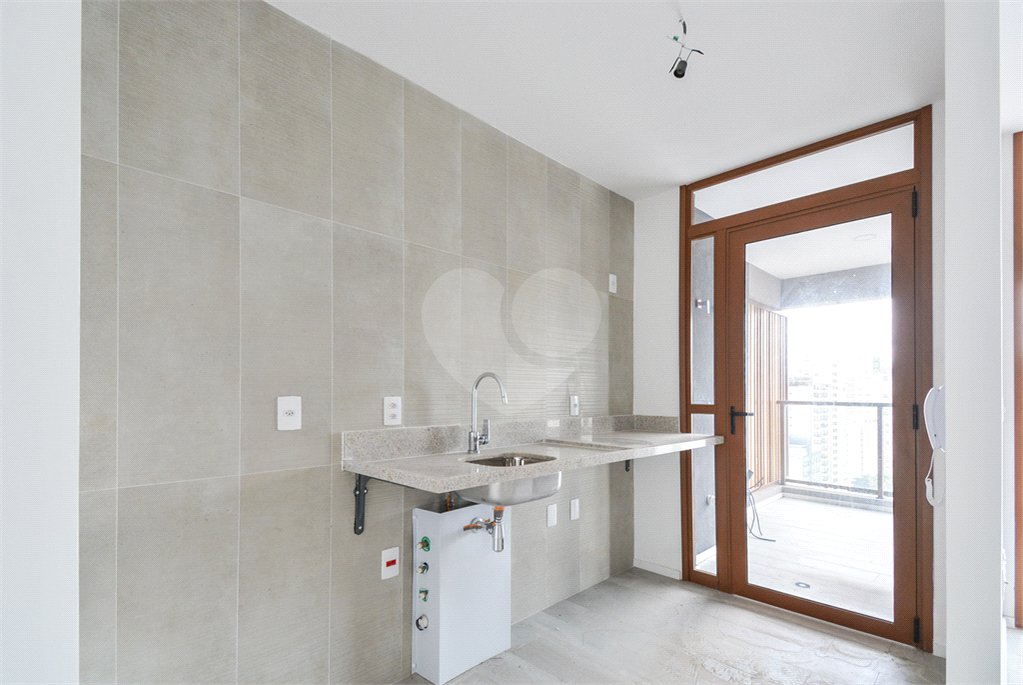 Apartamento à venda com 1 suíte em Vila Nova Conceição, São Paulo, SP