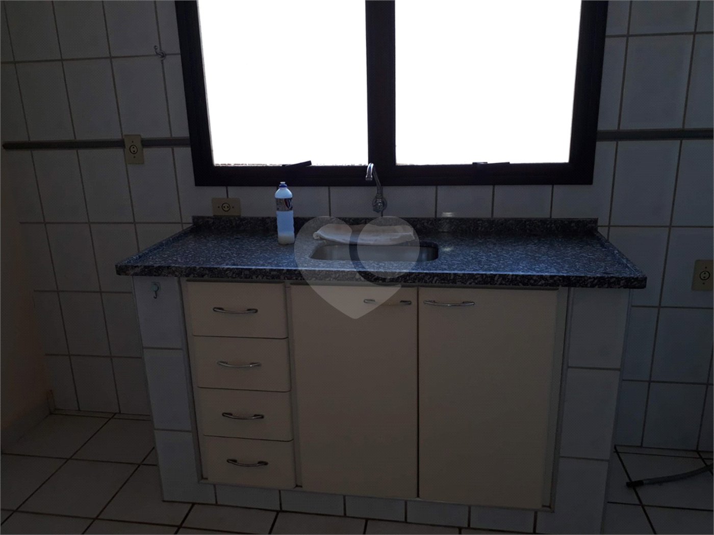Apartamento à venda ou para alugar com 1 suíte em Jardim Ártico, Araraquara, SP