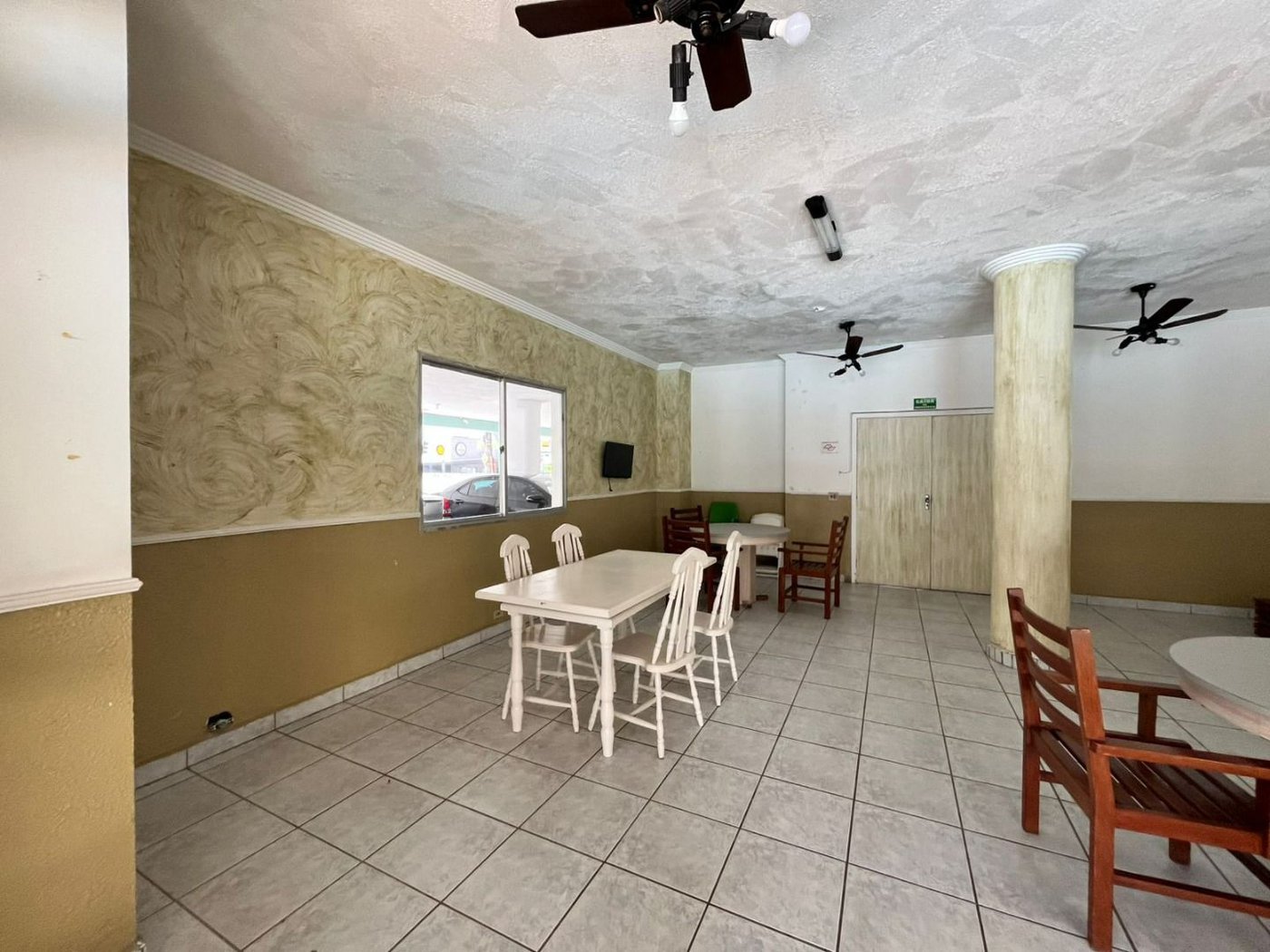 Apartamento à venda, 77 m² por R$ 530.000,00 - Jardim Las Palmas - Guarujá/SP