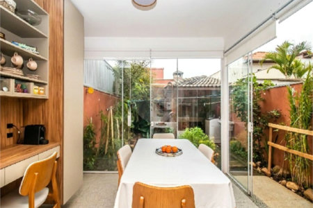 Sobrado à venda com 3 suítes em Vila Cruzeiro, São Paulo, SP