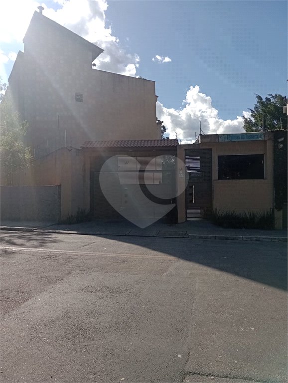Casa à venda com 3 quartos, sendo 2 suítes, no condomínio Palmas do Tremembé, São Paulo - SP