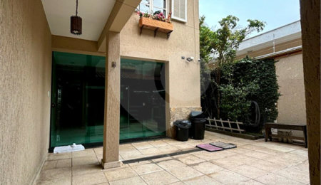 Sobrado à venda com 3 quartos, sendo 1 suíte,  em Vila Albertina, São Paulo, SP