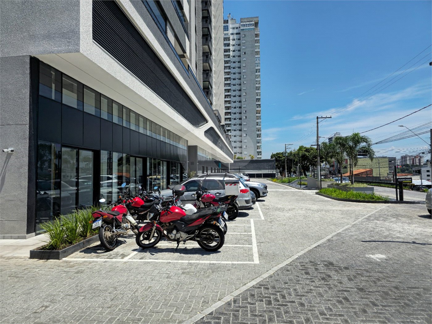 Apartamento à venda com 3 quartos, sendo 1 suíte, em Jardim Satélite, São José dos Campos, SP