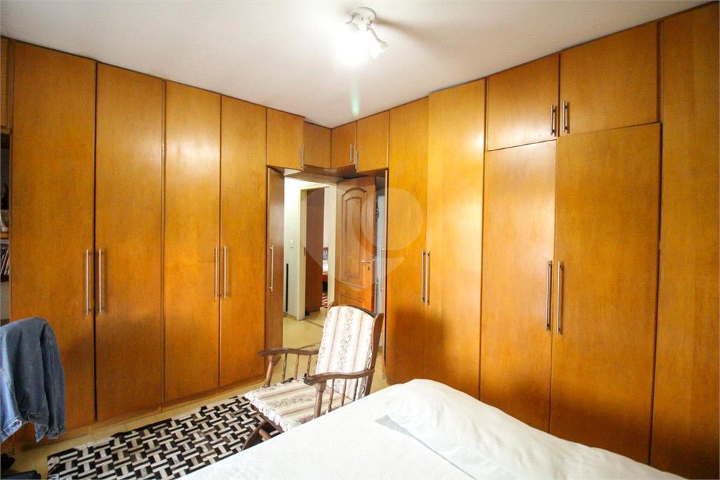 Casa à venda com 5 quartos, sendo 3 suítes, em Vila Paulicéia, São Paulo, SP