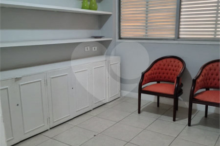 Apartamento à venda ou para alugar com 3 quartos, sendo 1 suíte, em Cerqueira César, São Paulo, SP