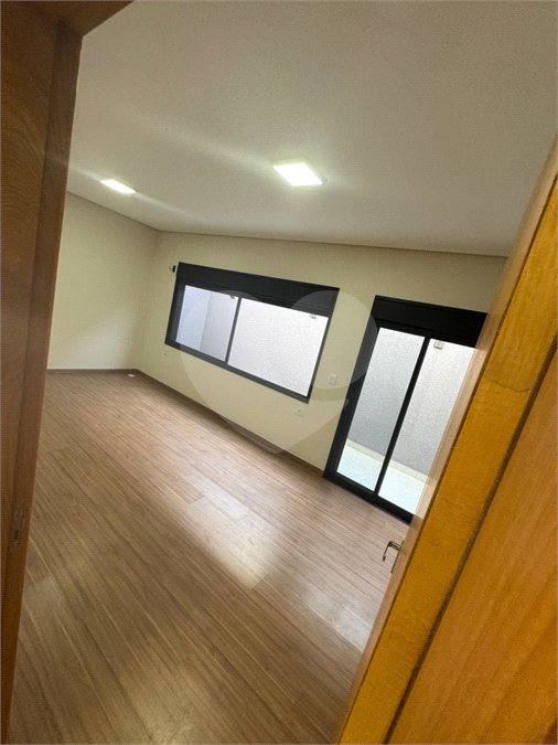 Casa Térrea à venda com 4 suítes em Jardim dos Pinheiros, Atibaia, SP