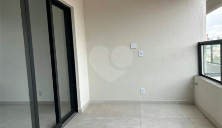 Apartamento à venda com 3 suítes em Vila Lucy, Sorocaba, SP