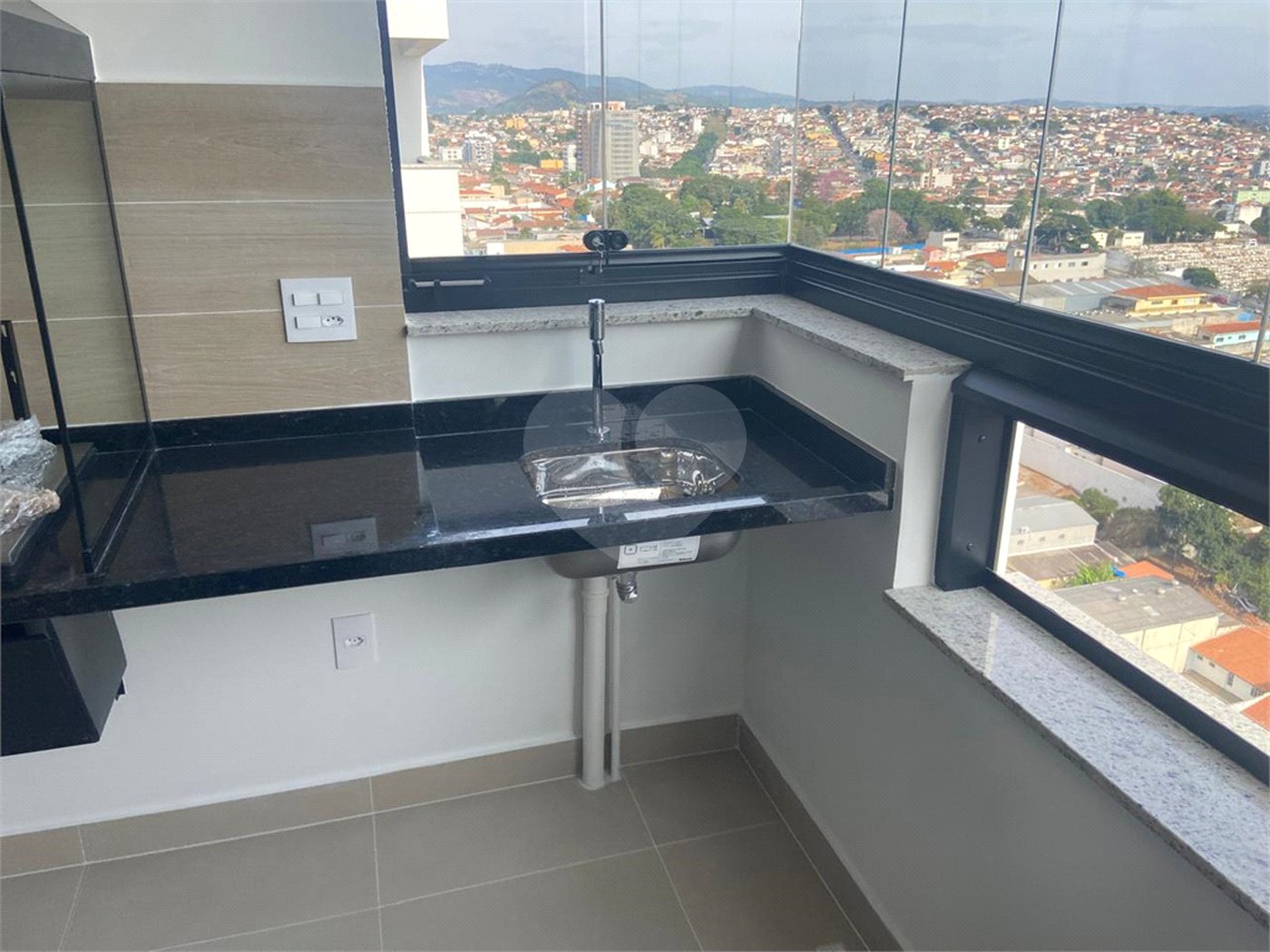 Apartamento à venda com 2 suítes em Alvinópolis, Atibaia, SP