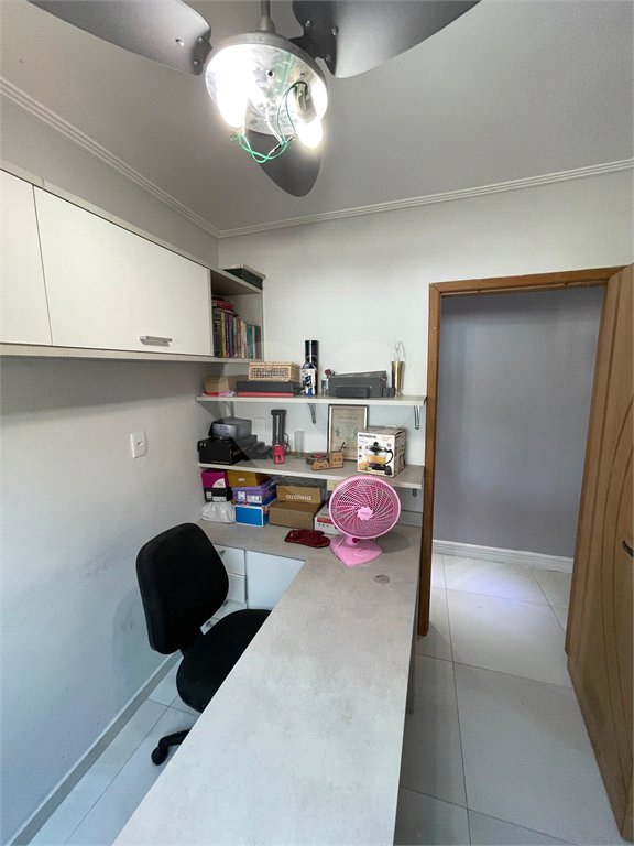Sobrado à venda com 3 quartos, sendo 1 suíte, em Santíssimo, Rio de Janeiro, RJ