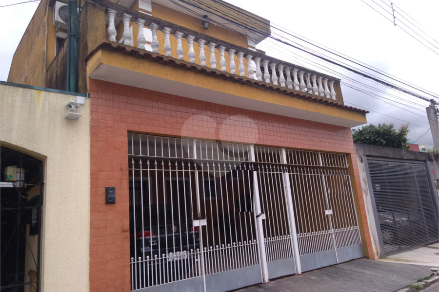 Sobrado à venda com 4 quartos, sendo 3 suítes, em Limão, São Paulo, SP