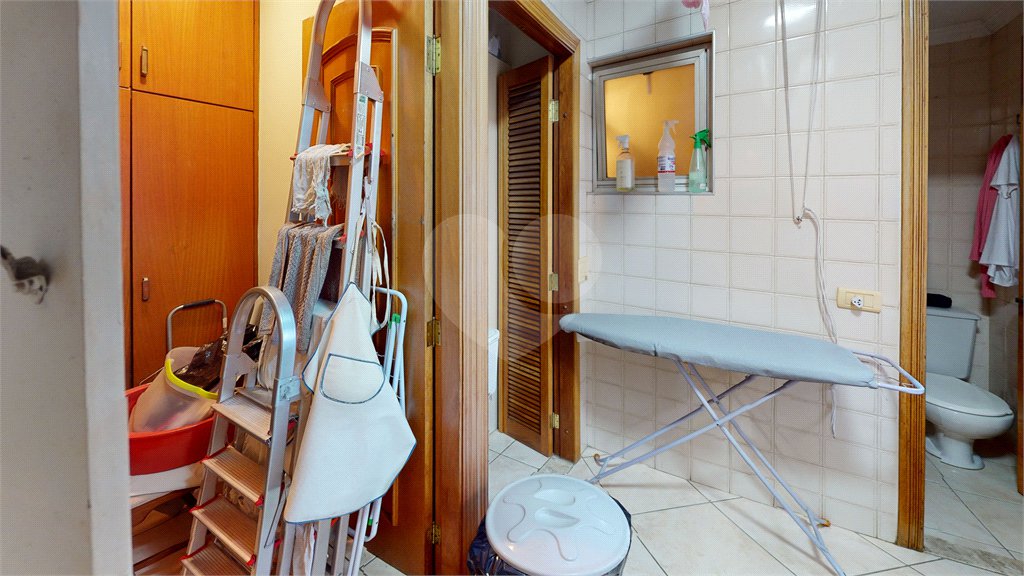 Apartamento à venda com 4 quartos, sendo 2 suítes, em Campo Belo, São Paulo, SP