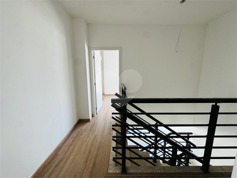 Casa à venda ou para alugar com 3 suítes no condomínio Mont Blanc Village, Vinhedo - SP