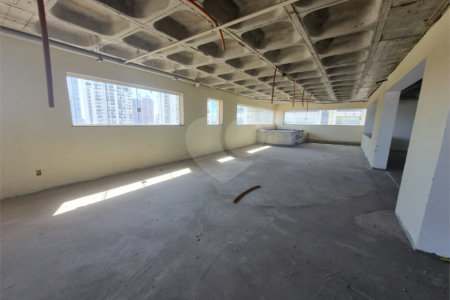 Apartamento à venda com 4 quartos, sendo 3 suítes, em Jardim Judith, Sorocaba, SP