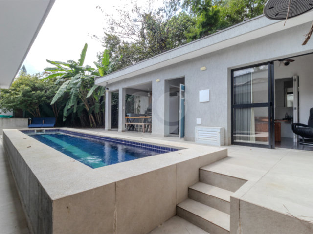Casa Térrea à venda com 5 suítes em Brooklin, São Paulo, SP