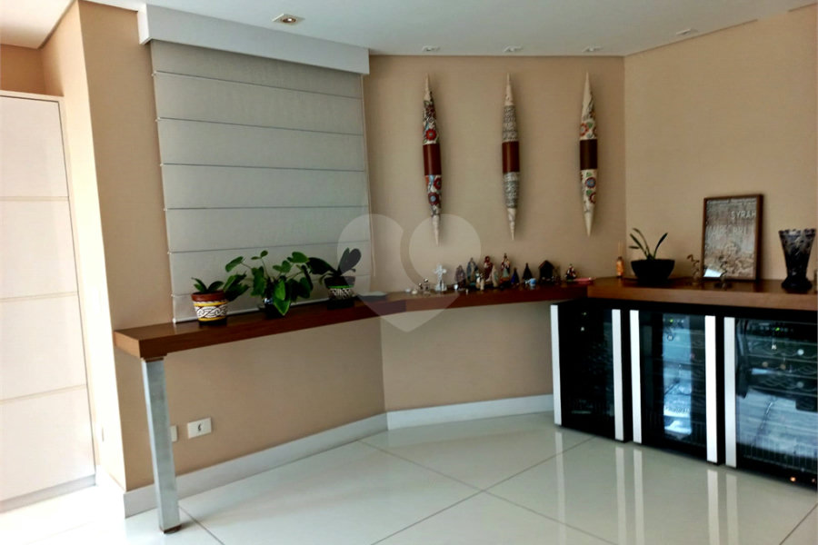 Casa à venda com 3 suítes no condomínio Maison Montparnasse, São Paulo - SP