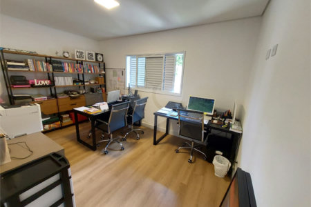 Casa à venda com 3 quartos, sendo 1 suíte,  em Jardim Paulista, Atibaia, SP