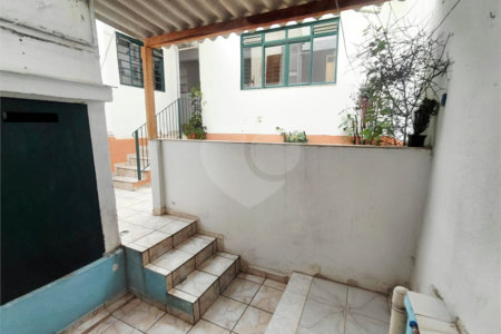 Sobrado à venda com 3 quartos, sendo 1 suíte, em Vila Constança, São Paulo, SP