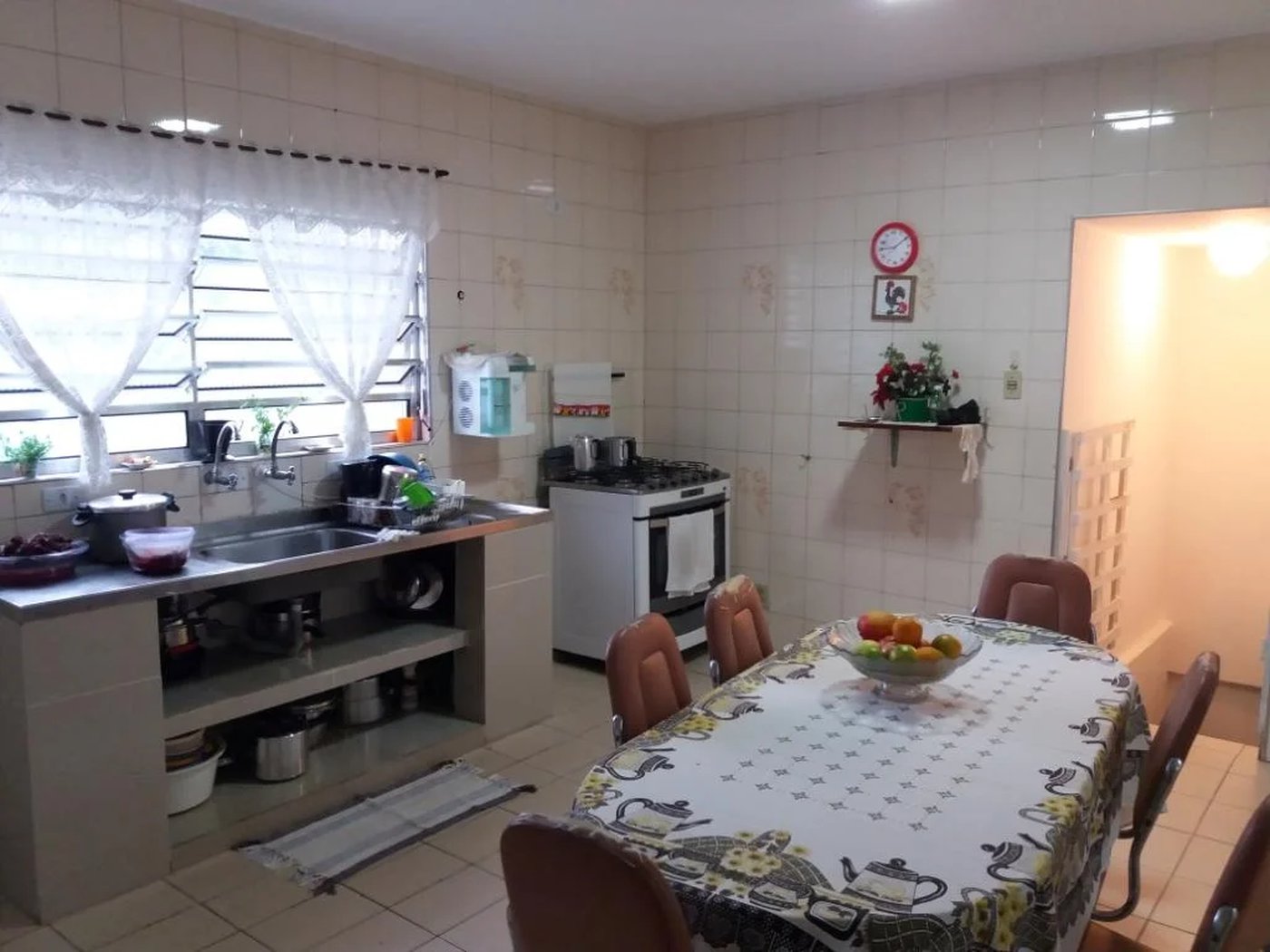 Casa à venda com 4 quartos, sendo 1 suíte, em Jardim Helga, São Paulo, SP