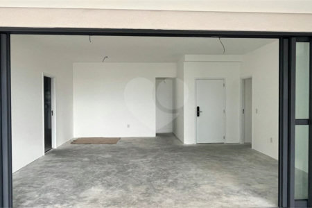 Apartamento à venda com 4 quartos, sendo 2 suítes, em Chácara Santo Antônio (zona Sul), São Paulo, SP