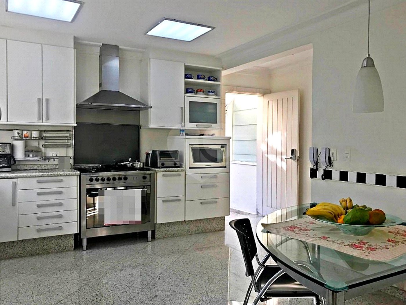 Casa à venda com 4 suítes em Horto Florestal, São Paulo, SP