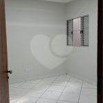 Casa à venda com 2 quartos em Jardim Vitória, Mairinque, SP