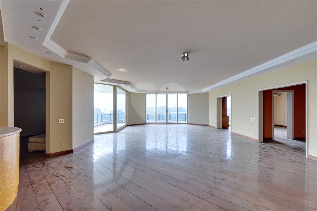 Apartamento à venda com 4 suítes em Santo Amaro, São Paulo, SP