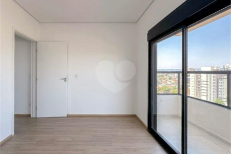 Apartamento à venda com 3 suítes em Vila Lucy, Sorocaba, SP