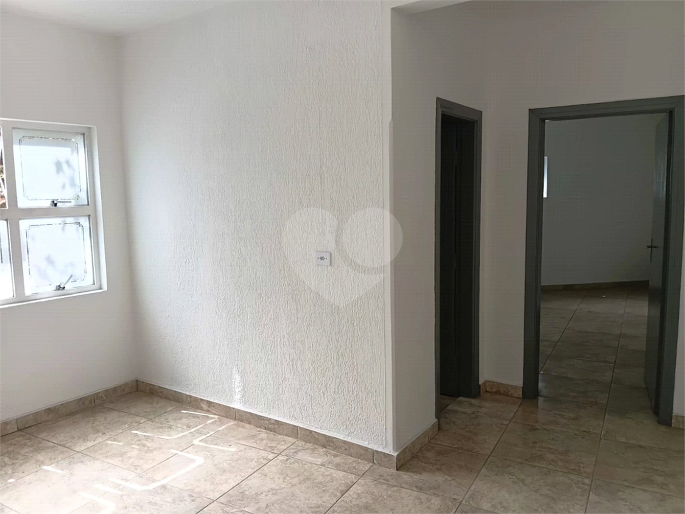 Sala à venda ou para alugar no Centro, São Roque, SP
