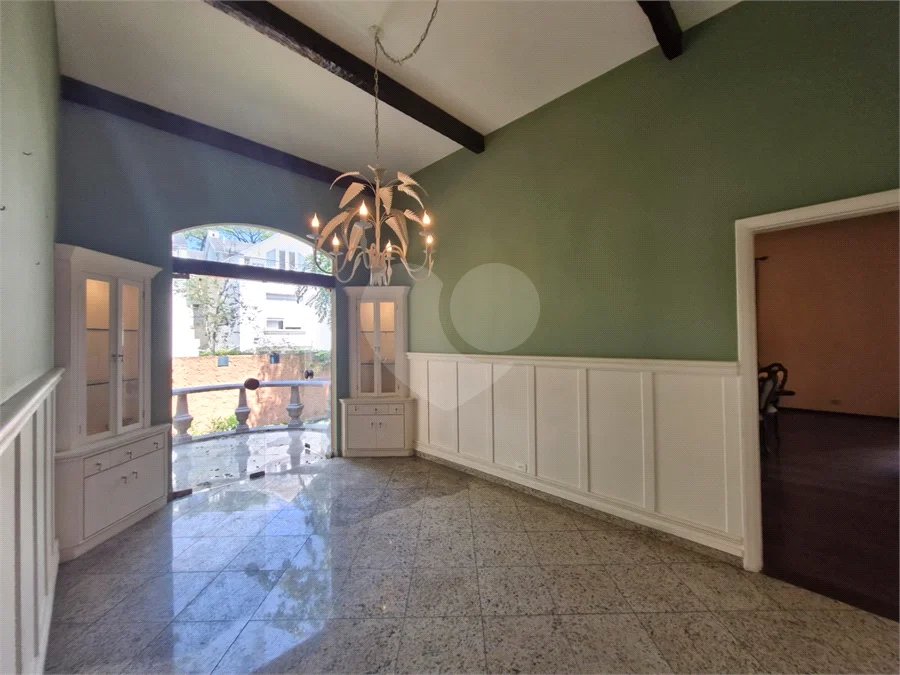 Casa à venda ou para alugar com 4 suítes em Alto da Boa Vista, São Paulo, SP