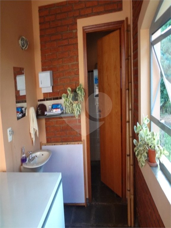 Casa à venda com 4 quartos, sendo 2 suítes,  no condomínio Acmti - Colinas do Mosteiro, Terras de Itaici e Recanto dos Pássaros, Indaiatuba - SP