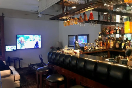 Casa à venda com 5 quartos, sendo 2 suítes, em Jardim Everest, São Paulo, SP