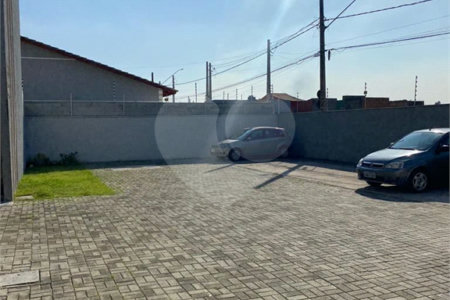 Casa à venda com 2 quartos no condomínio Prime, Mogi das Cruzes - SP