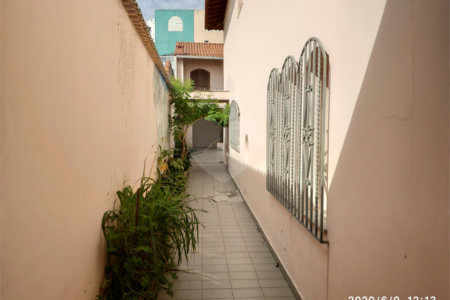 Casa à venda com 5 quartos, sendo 1 suíte, em Jaguaré, São Paulo, SP
