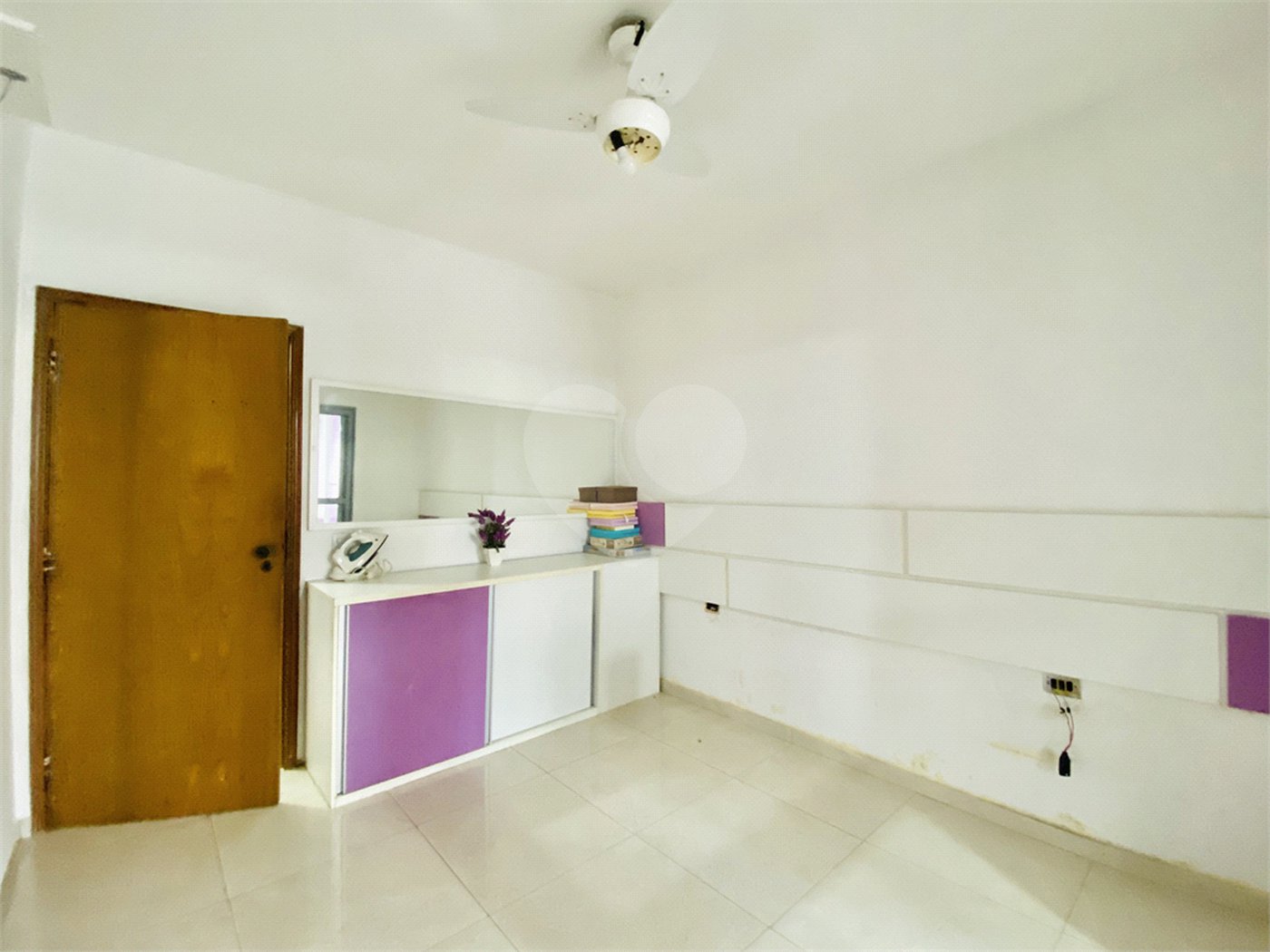 Sobrado à venda com 4 quartos, sendo 1 suíte, em Vila Gilda, Santo André, SP