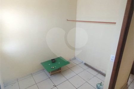 Kitnet à venda com 2 quartos em Residencial Jardim Pauliceia, Cuiabá, MT