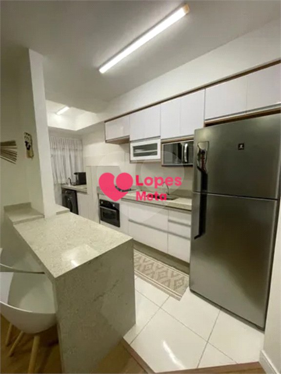 Apartamento à venda com 2 quartos em Vila São Benedito, São José dos Campos, SP