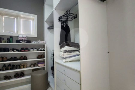 Casa à venda com 3 suítes no condomínio Villagio Di Verona, Vinhedo - SP