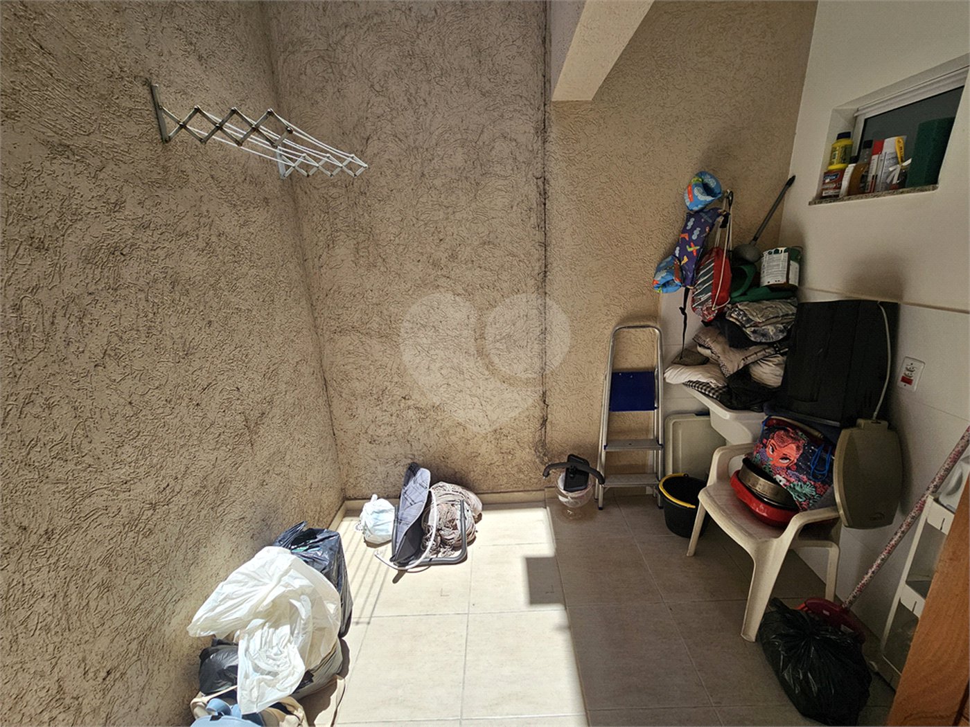 Sobrado à venda com 3 quartos, sendo 1 suíte,  em Vila Nivi, São Paulo, SP