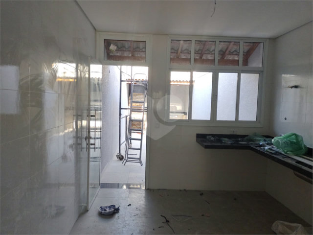 Sobrado à venda com 3 quartos, sendo 1 suíte,  em Campo Grande, São Paulo, SP