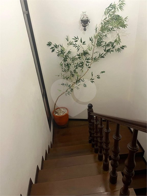 Sobrado à venda com 4 quartos, sendo 1 suíte,  em Jardim Leonor Mendes de Barros, São Paulo, SP