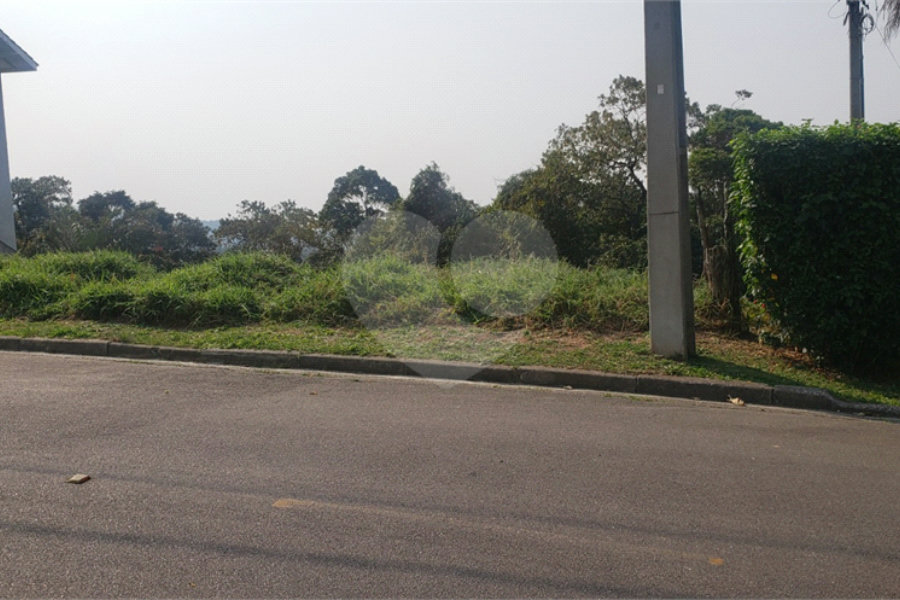 Terreno à venda no condomínio Alpes da Cantareira, Mairiporã - SP