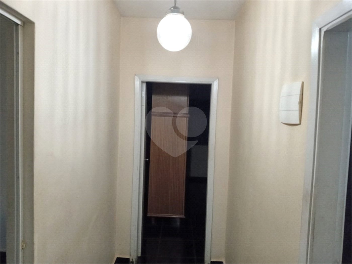Casa à venda com 2 quartos no Centro, Araraquara, SP