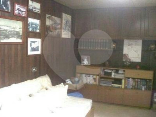 Casa Térrea à venda com 3 quartos, sendo 1 suíte,  em Chácara Monte Alegre, São Paulo, SP